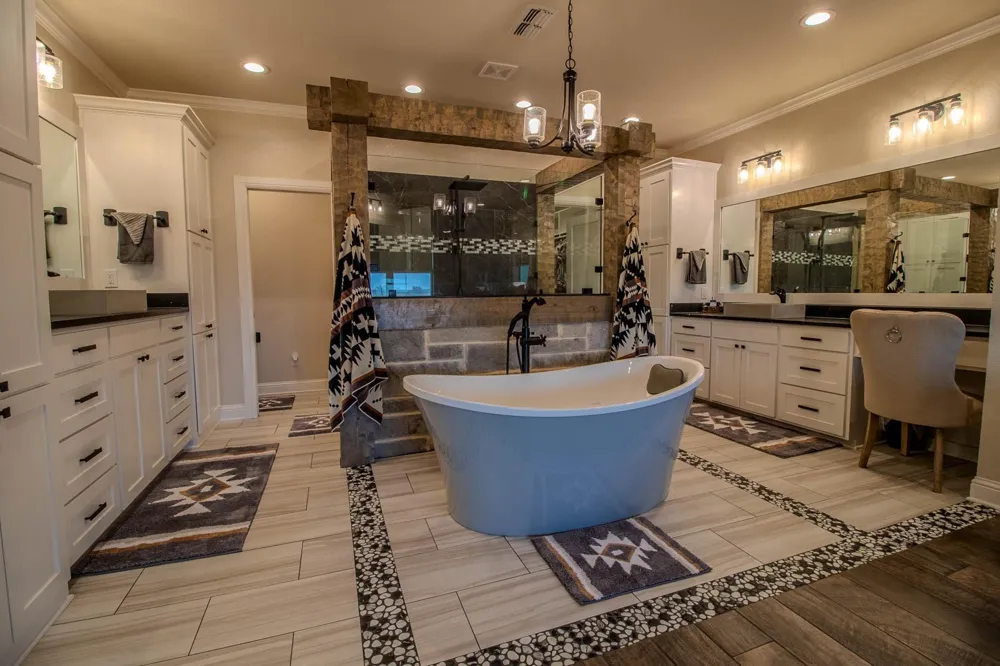 3588 County Road 4608 Troup, TX 75789