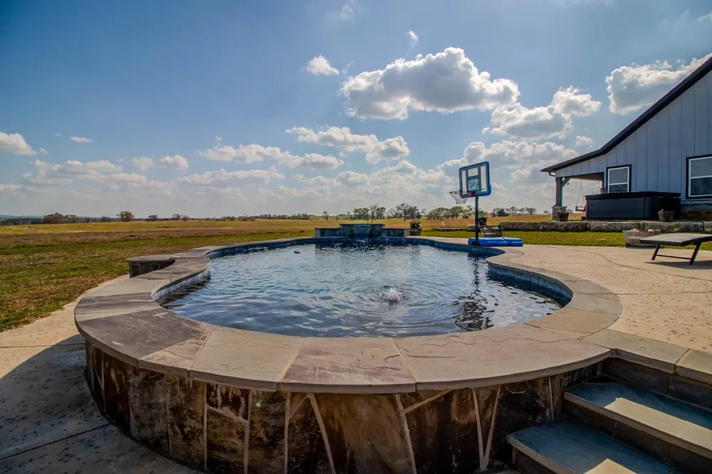 3588 County Road 4608 Troup, TX 75789