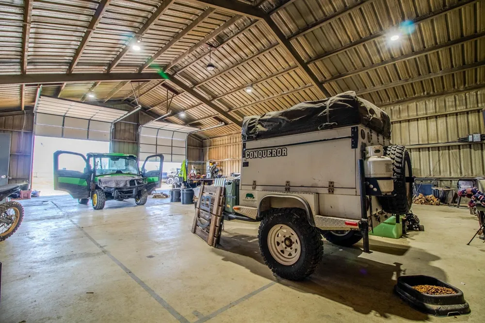 3588 County Road 4608 Troup, TX 75789