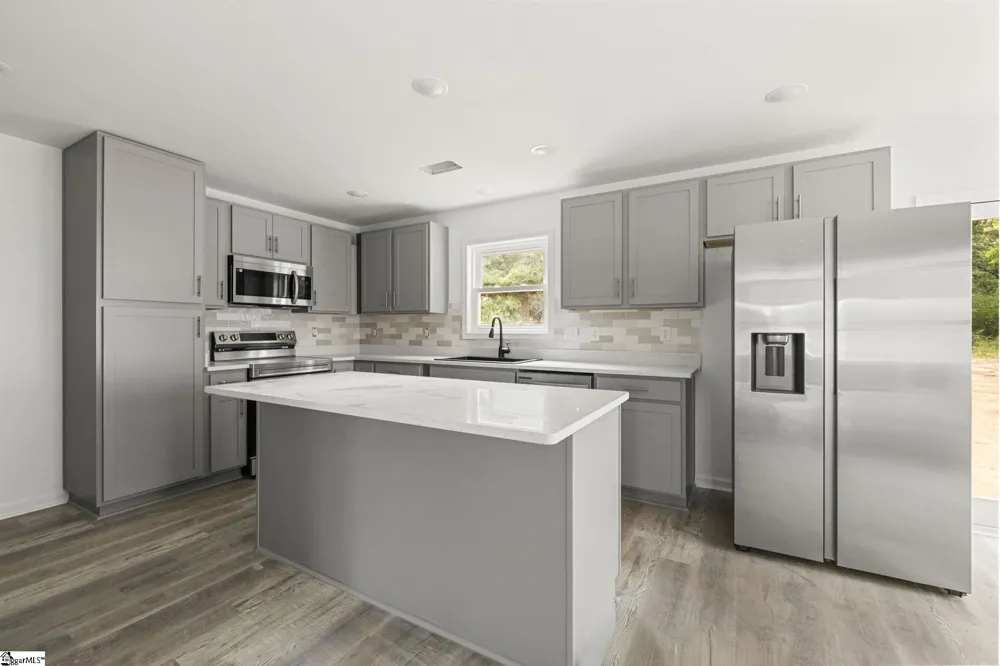 706 Laurel Street Honea Path, SC 29654