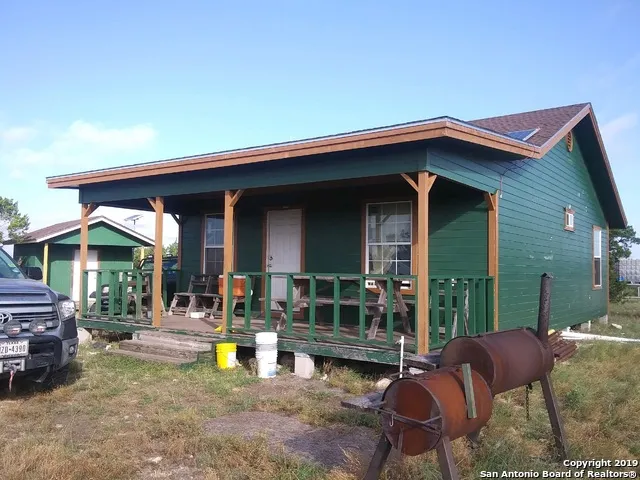 1052 Steep rd Del Rio, TX 78840