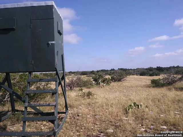 1052 Steep rd Del Rio, TX 78840