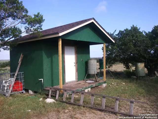 1052 Steep rd Del Rio, TX 78840