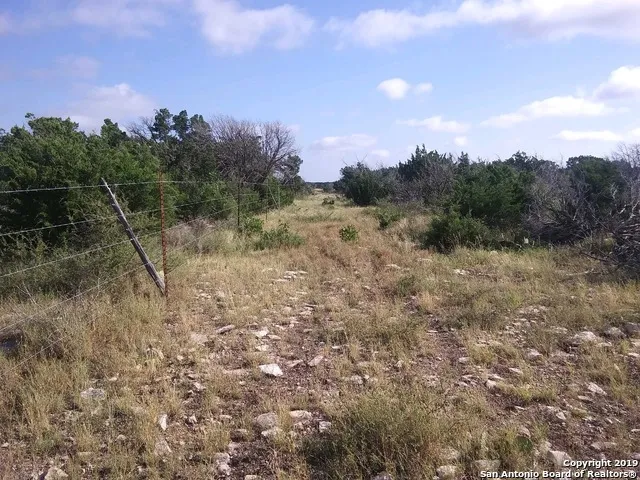 1052 Steep rd Del Rio, TX 78840