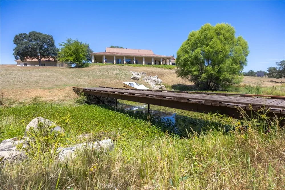1087 Ben Hur Road Raymond, CA 93653