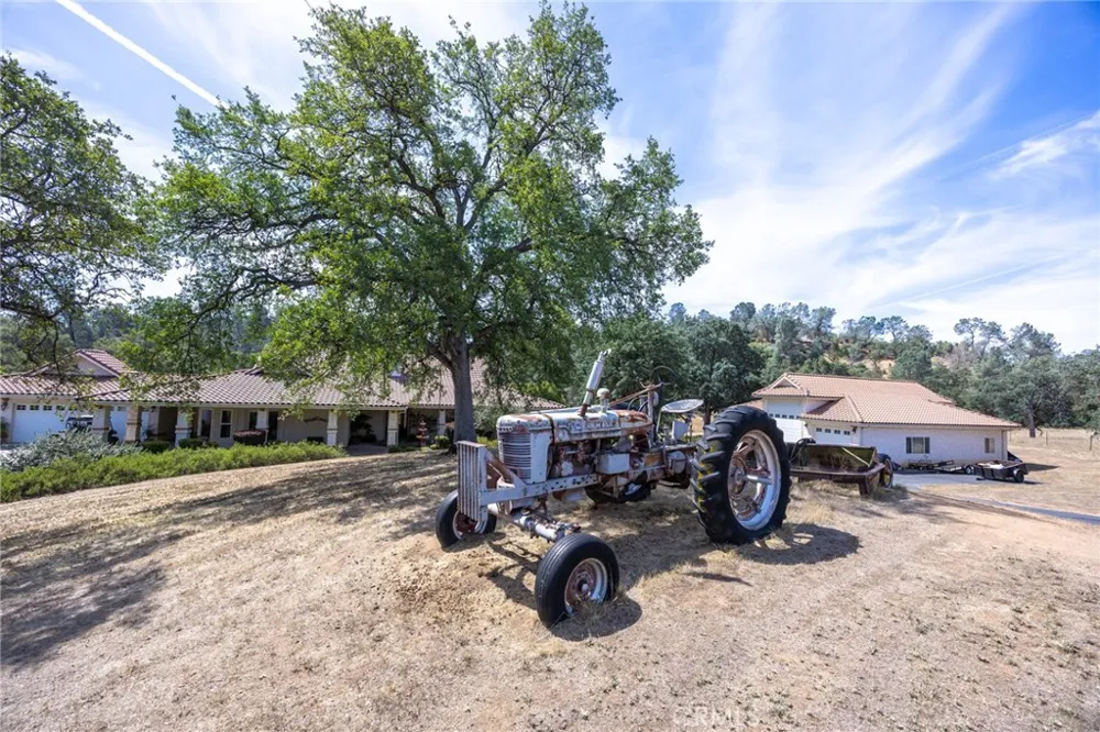 1087 Ben Hur Road Raymond, CA 93653