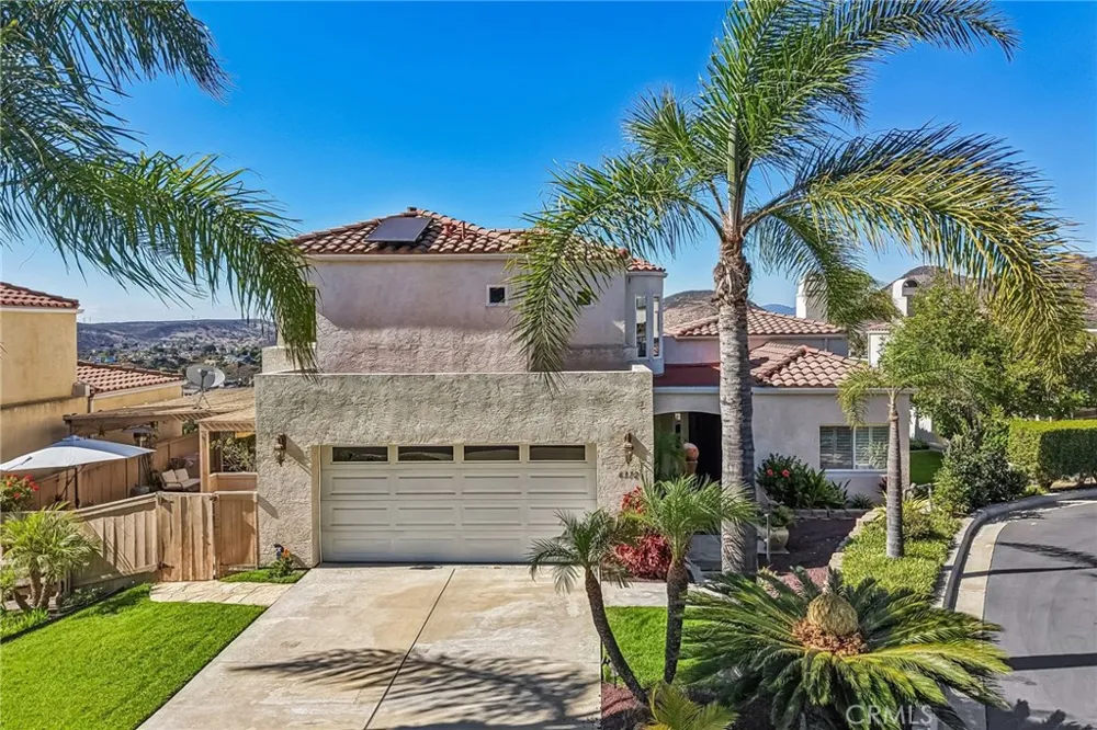 6372 Camino Largo San Diego, CA 92120