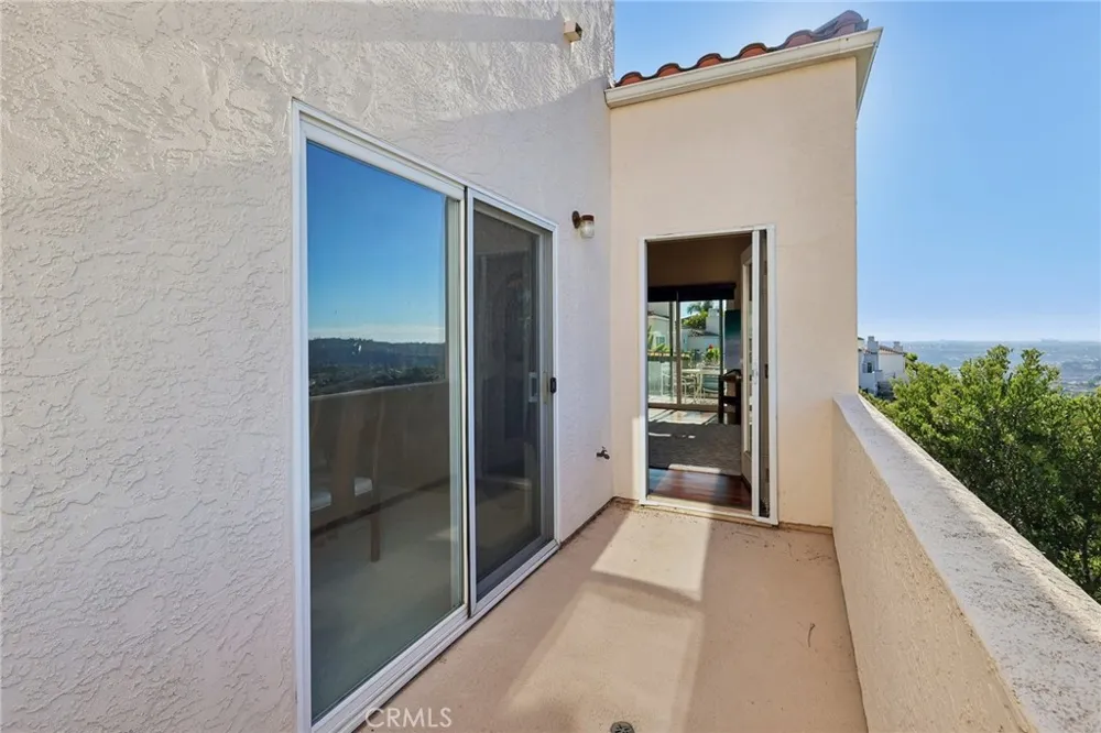 6372 Camino Largo San Diego, CA 92120