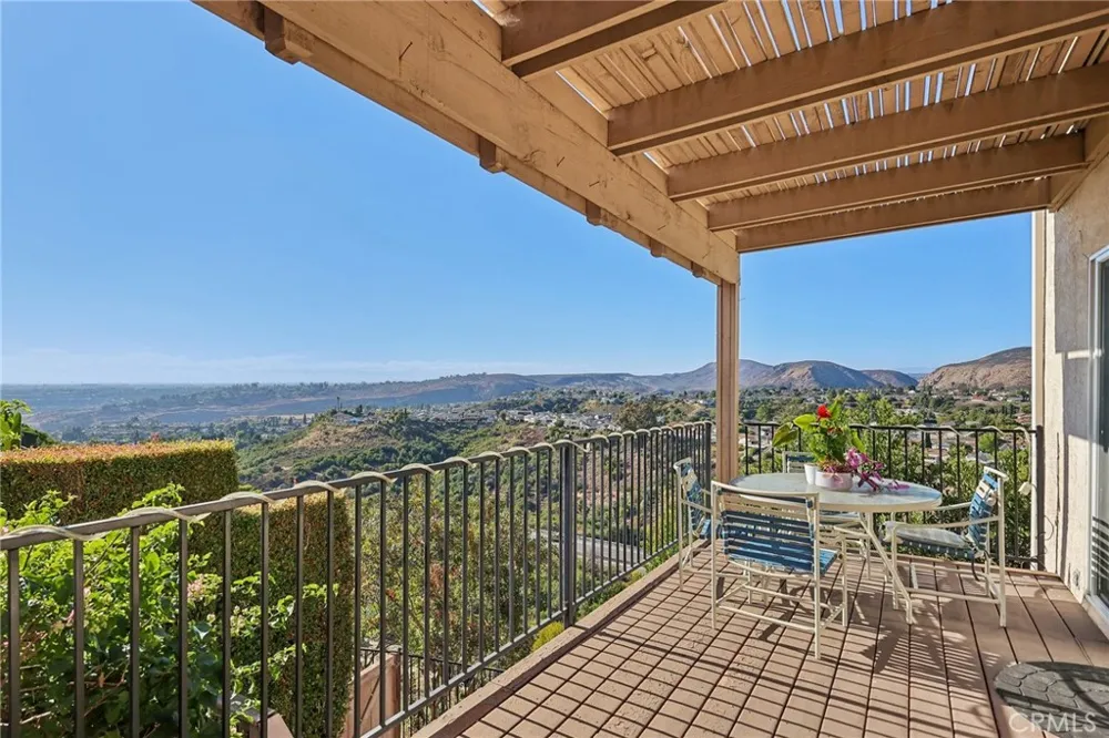 6372 Camino Largo San Diego, CA 92120