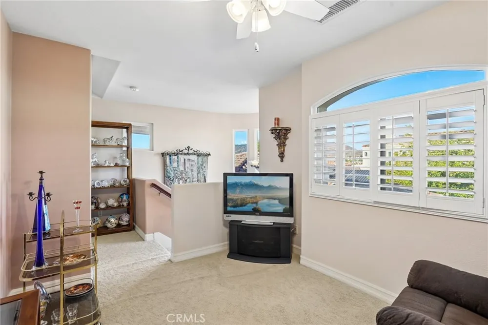 6372 Camino Largo San Diego, CA 92120