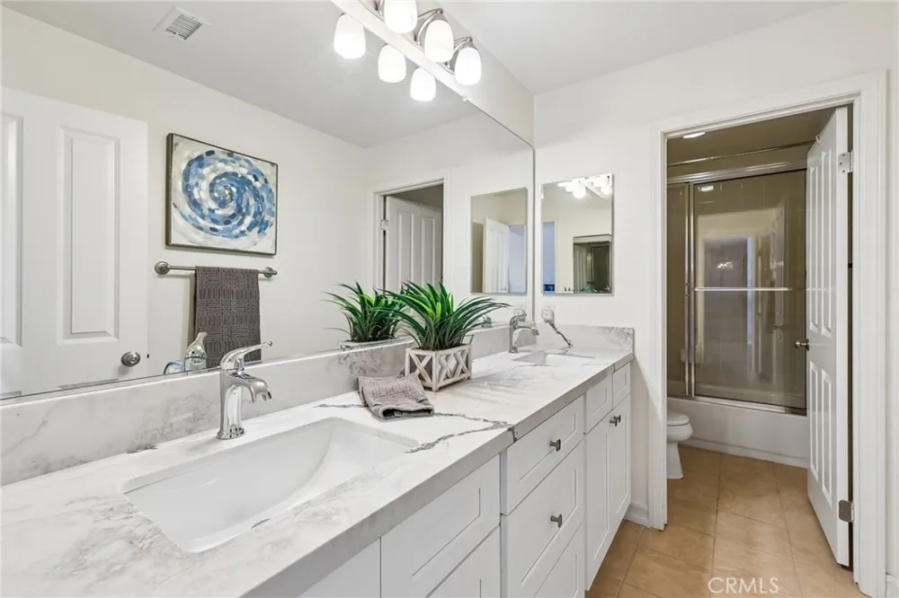 6372 Camino Largo San Diego, CA 92120