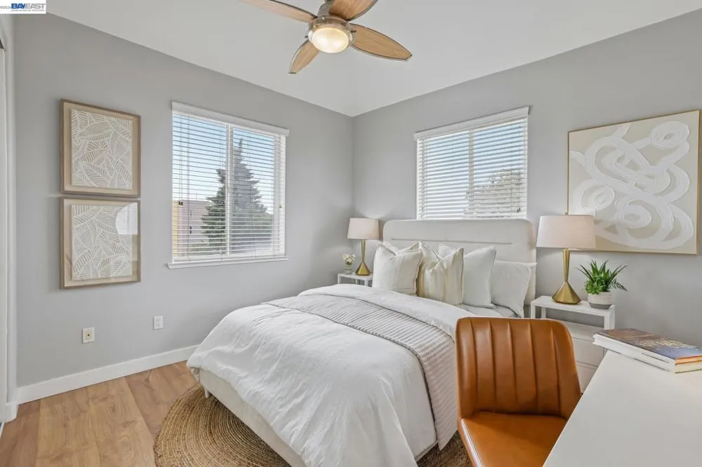 2330 University Ave #330 East Palo Alto, CA 94303