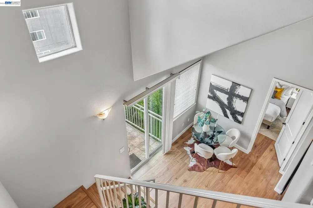 2330 University Ave #330 East Palo Alto, CA 94303