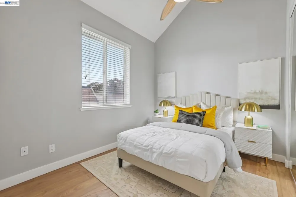 2330 University Ave #330 East Palo Alto, CA 94303