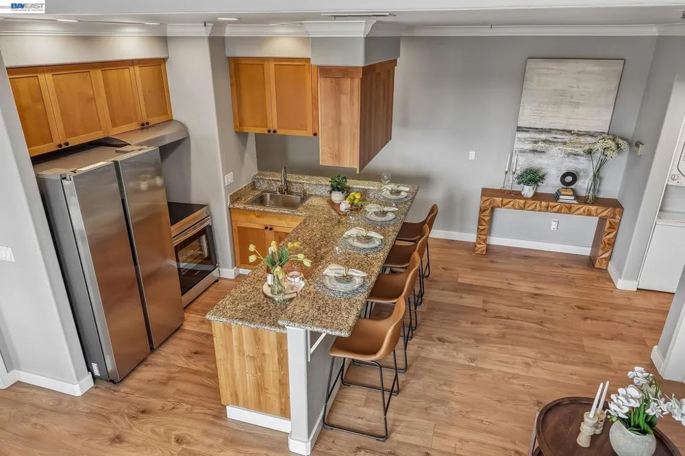 2330 University Ave #330 East Palo Alto, CA 94303