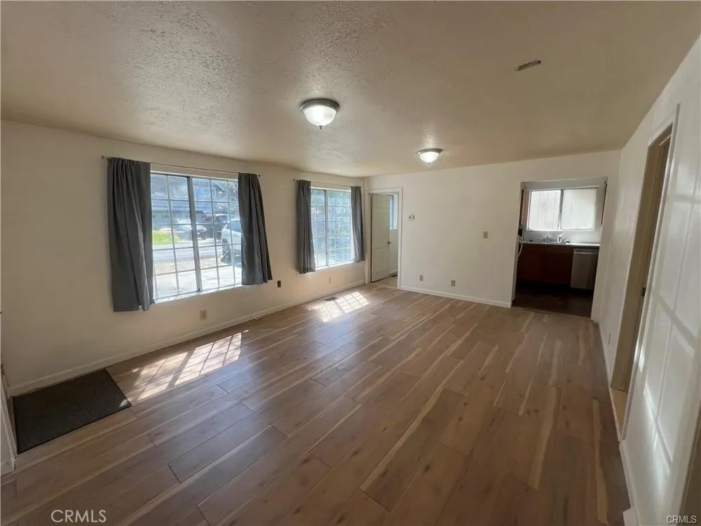 303 Ca-138 Crestline, CA 92325