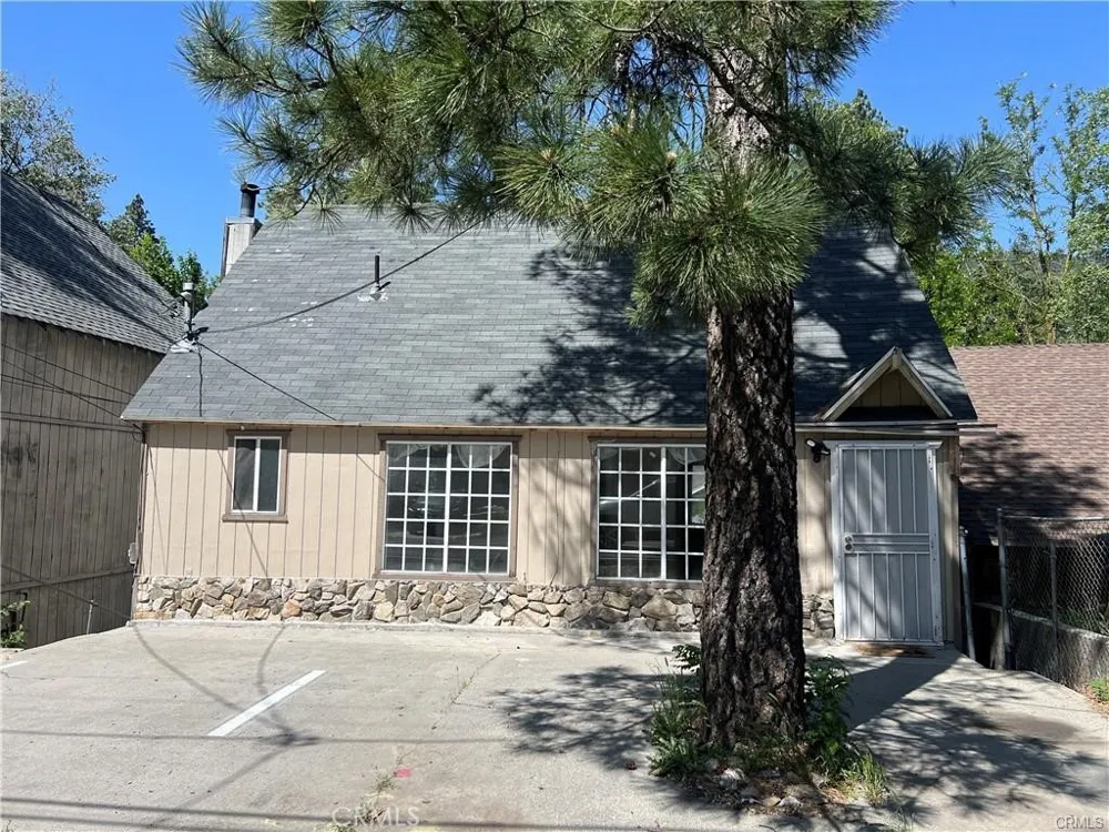303 Ca-138 Crestline, CA 92325