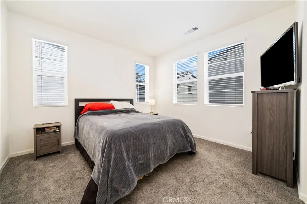 4052 Summer Way Corona, CA 92883