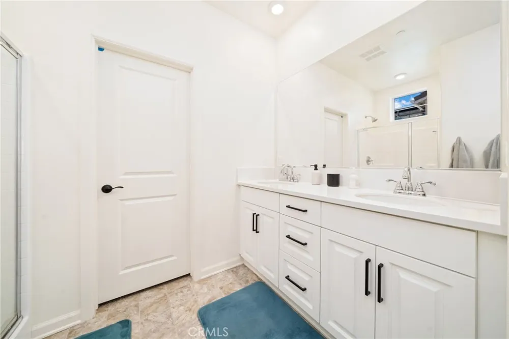 4052 Summer Way Corona, CA 92883