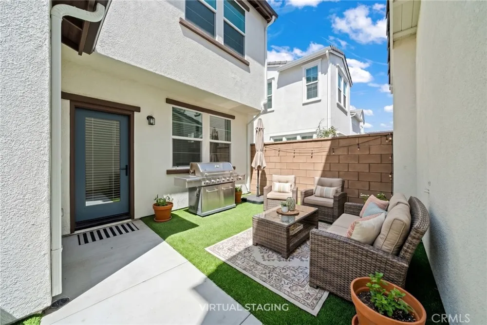 4052 Summer Way Corona, CA 92883