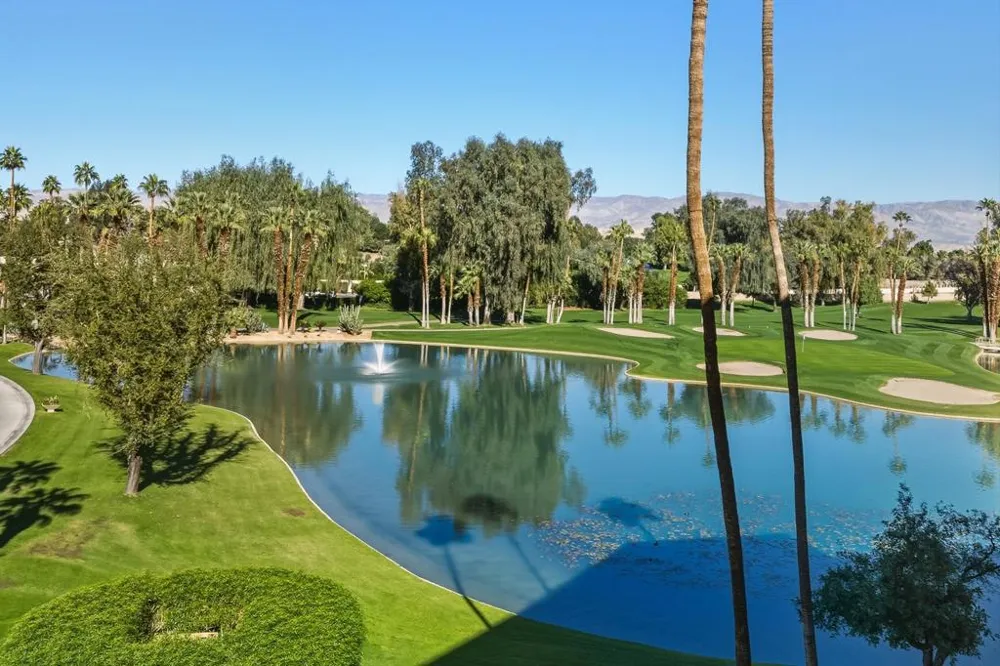 910 Island Drive #408 Rancho Mirage, CA 92270