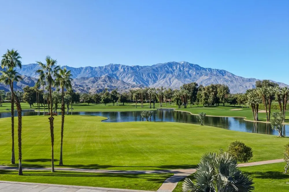 910 Island Drive #408 Rancho Mirage, CA 92270