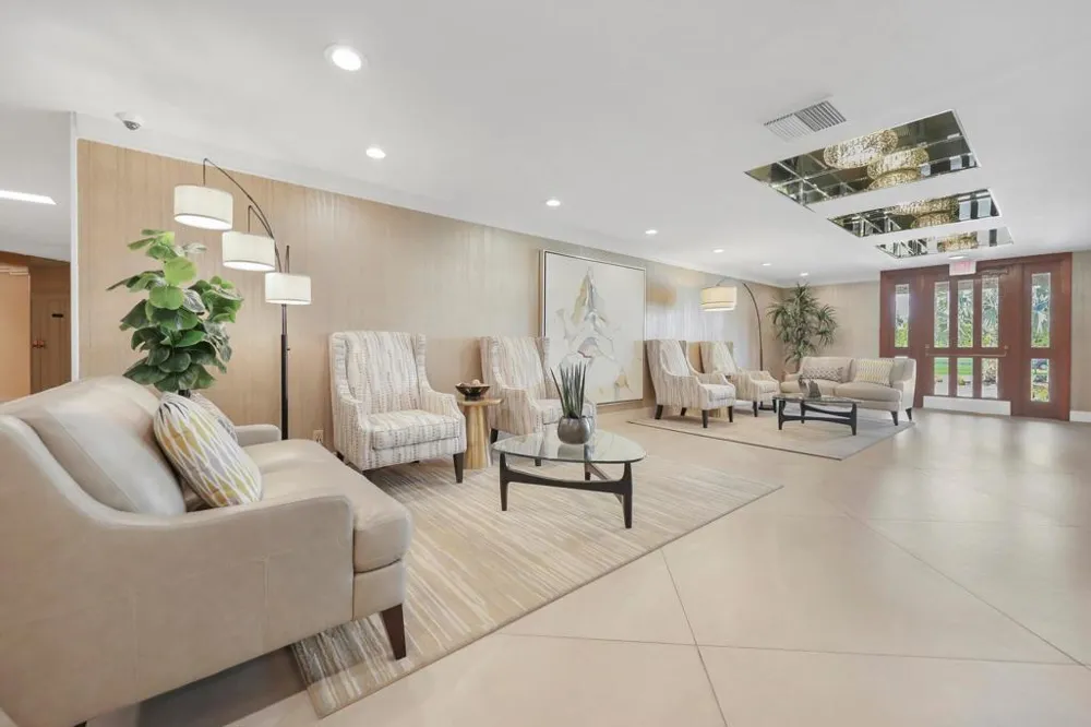 910 Island Drive #408 Rancho Mirage, CA 92270