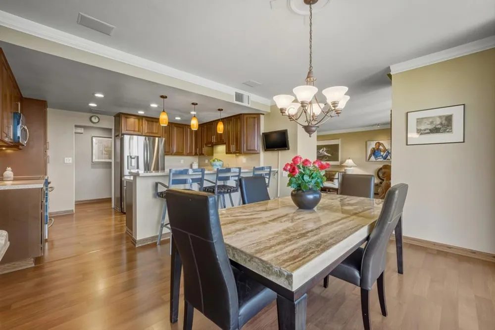 910 Island Drive #408 Rancho Mirage, CA 92270