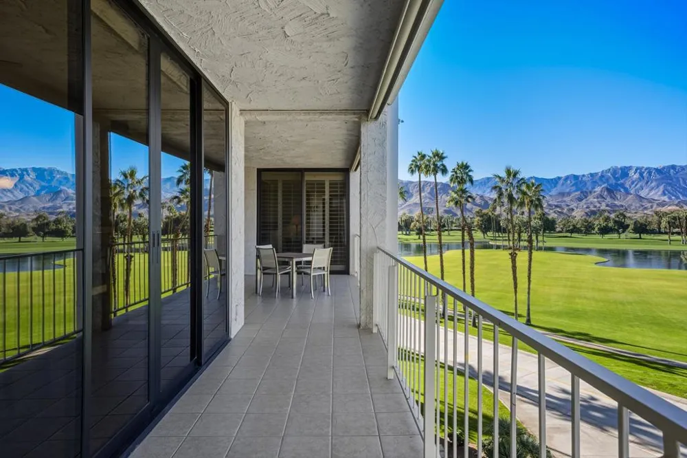 910 Island Drive #408 Rancho Mirage, CA 92270