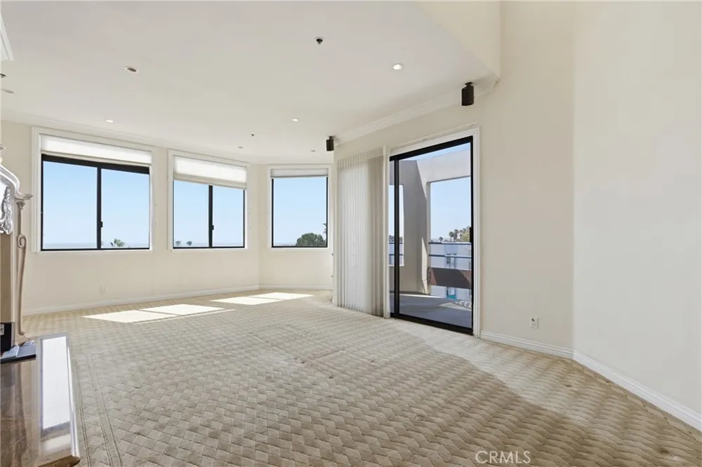 510 The Village #409 Redondo Beach, CA 90277
