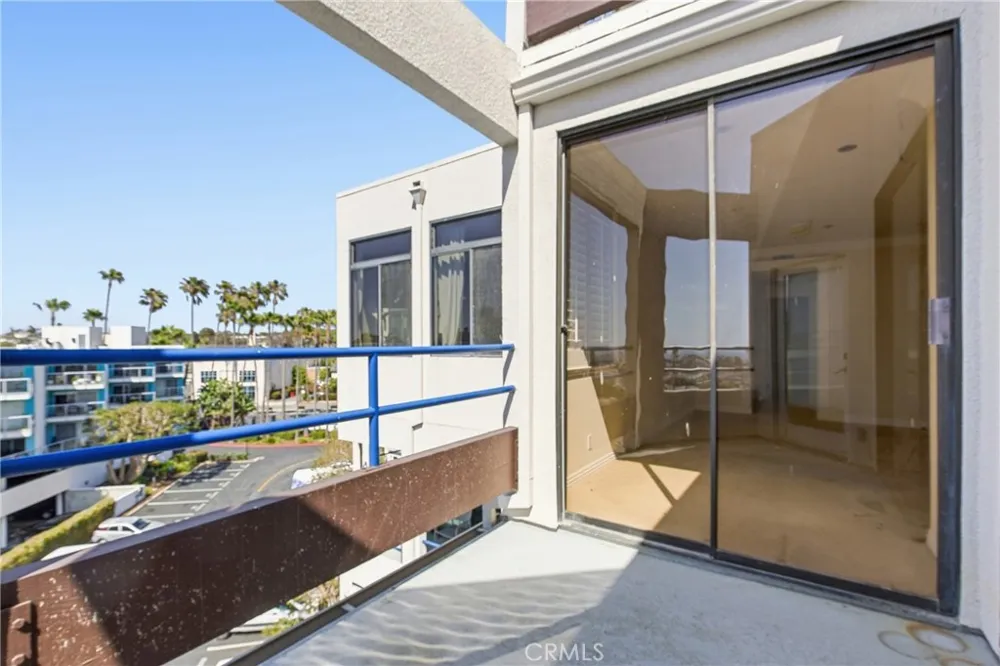 510 The Village #409 Redondo Beach, CA 90277