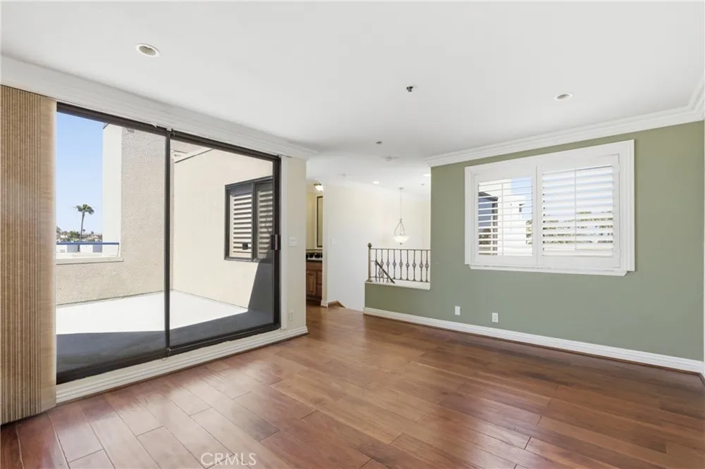 510 The Village #409 Redondo Beach, CA 90277