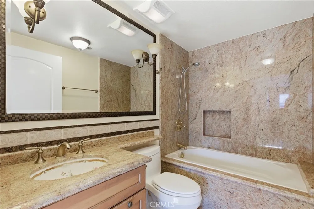 510 The Village #409 Redondo Beach, CA 90277