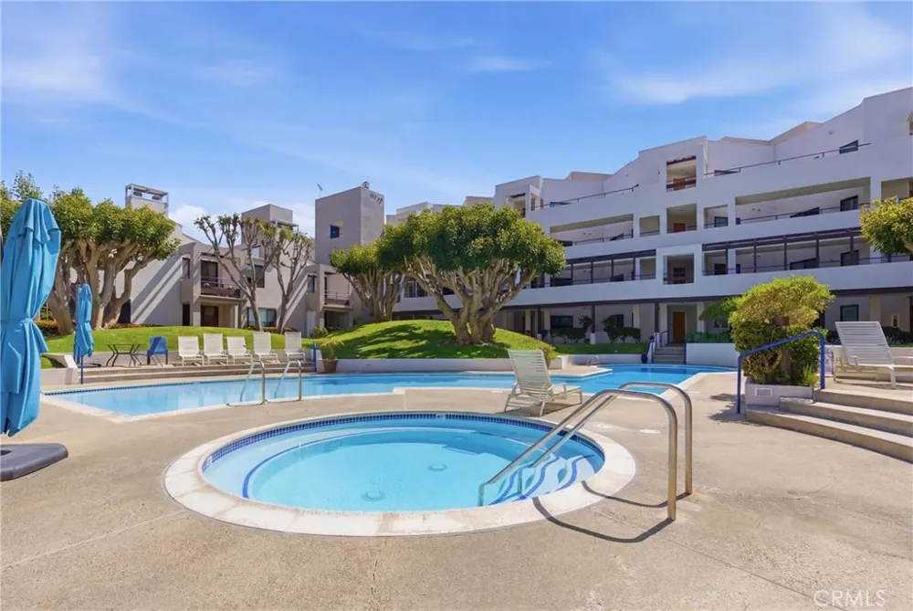 510 The Village #409 Redondo Beach, CA 90277