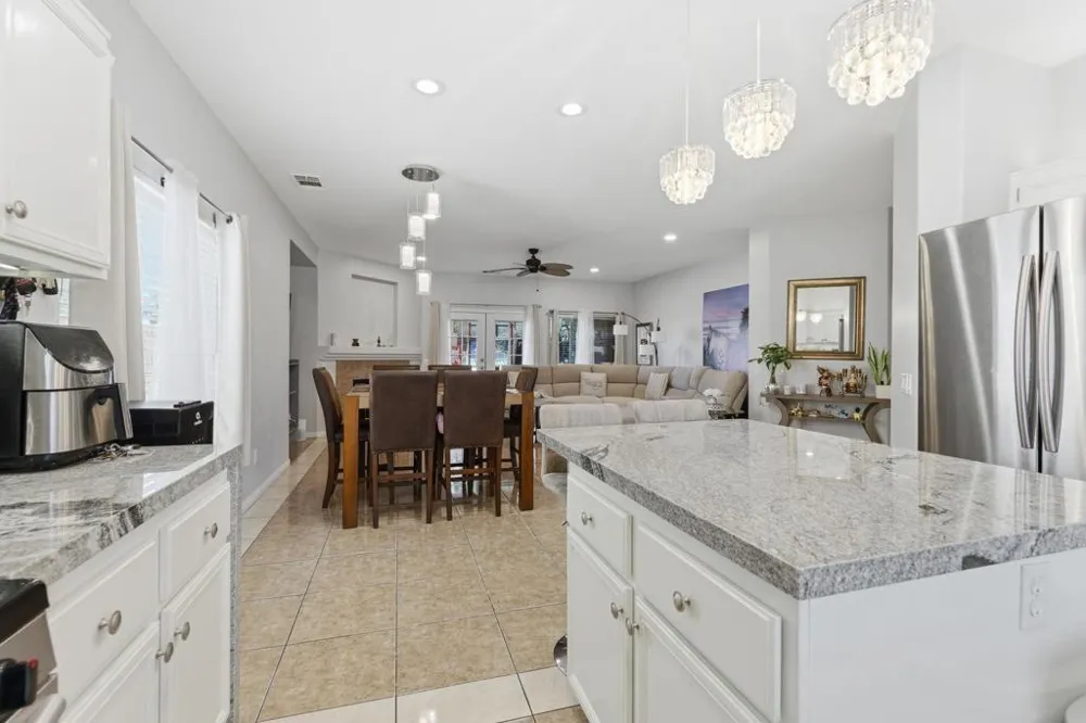 83225 Greenbrier Drive Indio, CA 92203