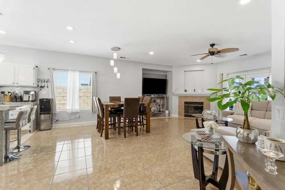 83225 Greenbrier Drive Indio, CA 92203