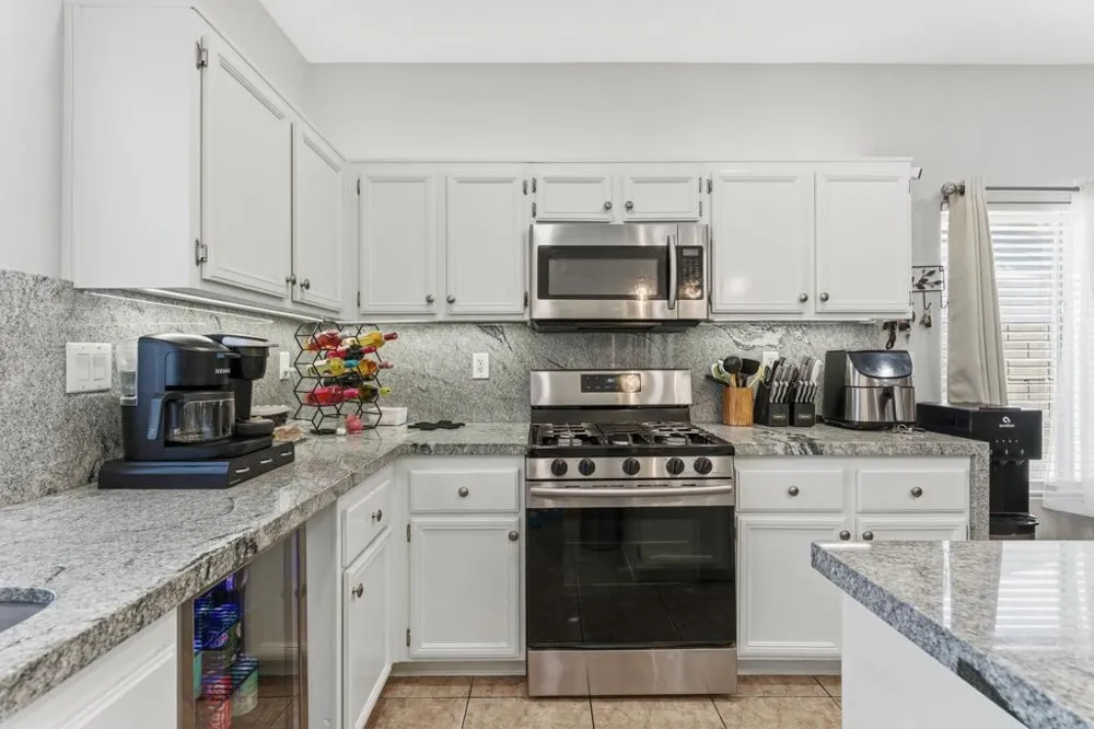 83225 Greenbrier Drive Indio, CA 92203