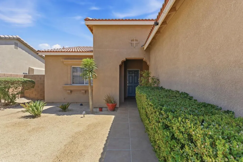 83225 Greenbrier Drive Indio, CA 92203