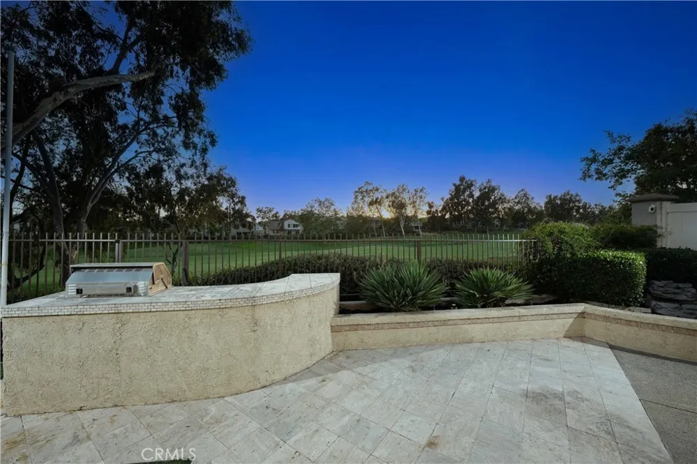 37 Sendero Rancho Santa Margarita, CA 92688