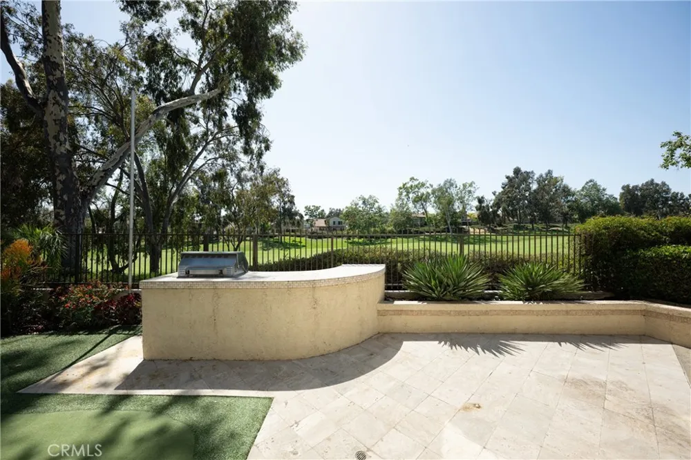37 Sendero Rancho Santa Margarita, CA 92688