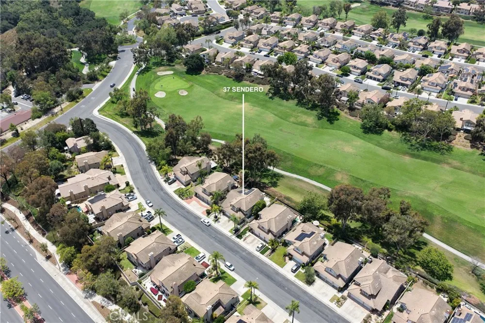 37 Sendero Rancho Santa Margarita, CA 92688