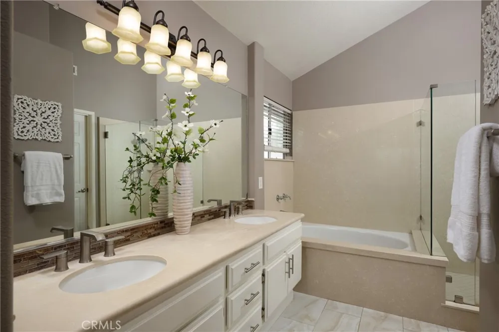 37 Sendero Rancho Santa Margarita, CA 92688
