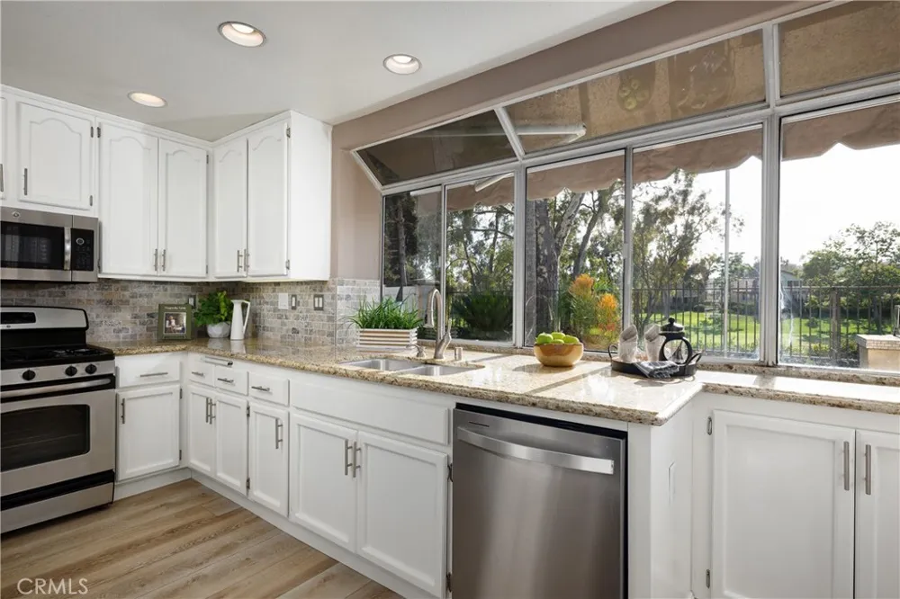 37 Sendero Rancho Santa Margarita, CA 92688