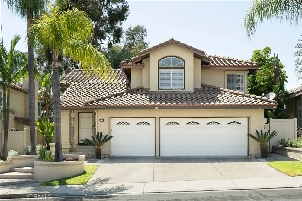 37 Sendero Rancho Santa Margarita, CA 92688