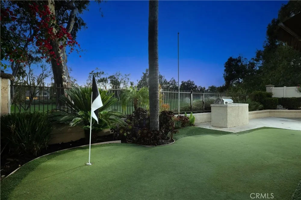 37 Sendero Rancho Santa Margarita, CA 92688
