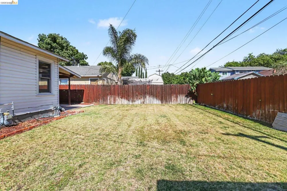250 W 23Rd St Tracy, CA 95376
