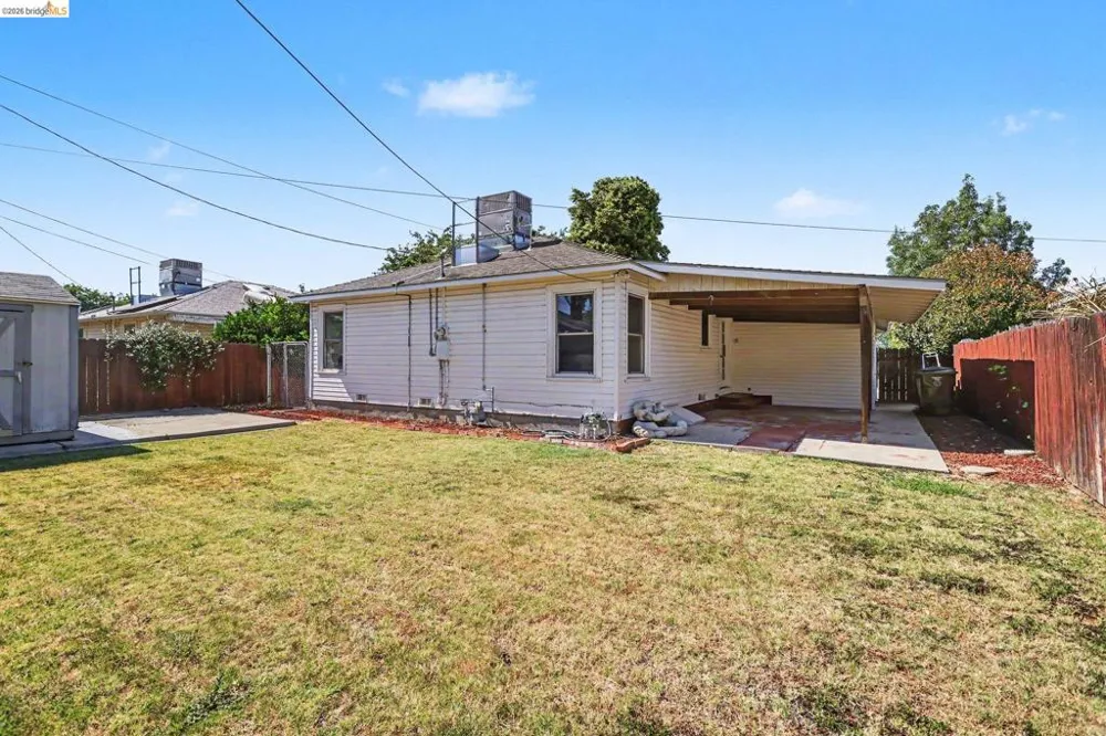 250 W 23Rd St Tracy, CA 95376