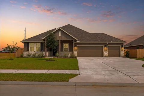 12406 Old Fashion Circle