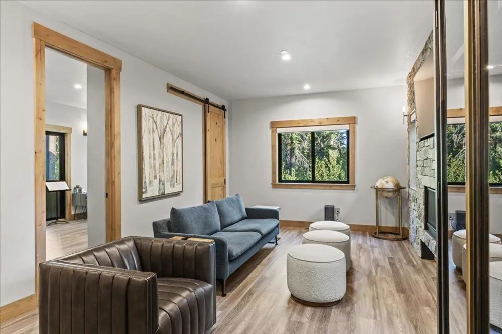 2366 Highlands Drive South Lake Tahoe, CA 96150
