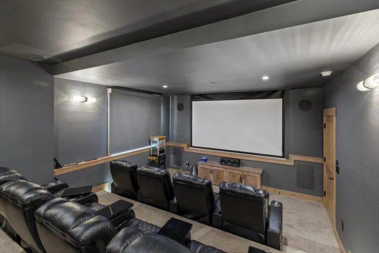 2366 Highlands Drive South Lake Tahoe, CA 96150